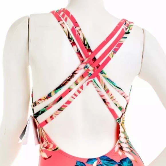 LA Blanca Island Goddess Cross Back One Piece - Picture 5 of 7